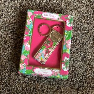 Lilly Pulitzer key fob in Big Flirt